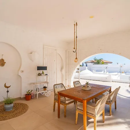 Cubo's Mauresque
